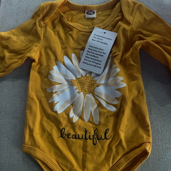 Girl’s Flower T Shirt - Picture 1 of 5